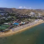 Hotel Amareclub Club Casarossa 4*