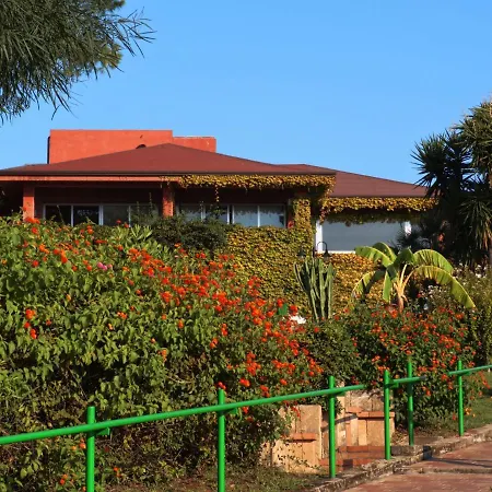 Amareclub Club Casarossa קרוטונה