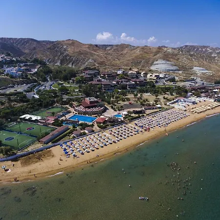 Hotel Amareclub Club Casarossa 4*