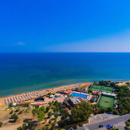 Hotel Amareclub Club Casarossa 4*