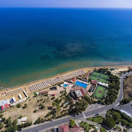 Szálloda Amareclub Club Casarossa 4*