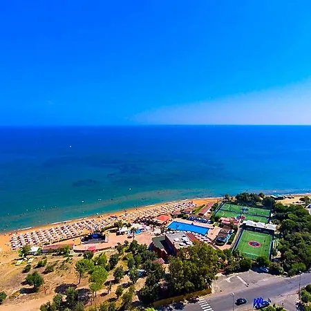 Amareclub Club Casarossa 4*