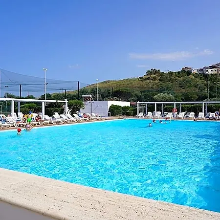 Amareclub Club Casarossa 4*
