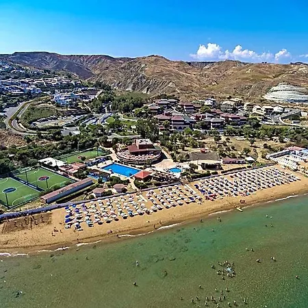 Amareclub Club Casarossa Hotel 4*