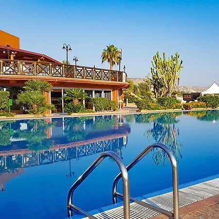 מלון Amareclub Club Casarossa