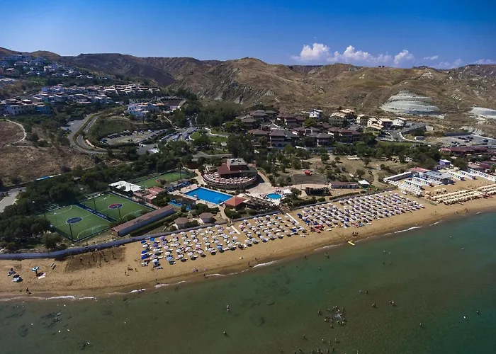 Amareclub Club Casarossa Hotel 4*