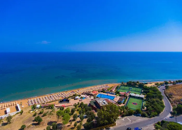 Hotel Amareclub Club Casarossa 4*