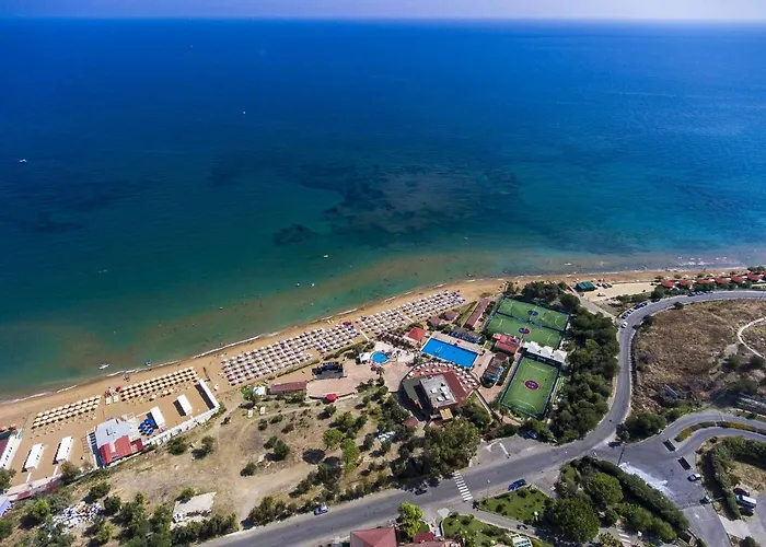 Hotel Amareclub Club Casarossa 4*