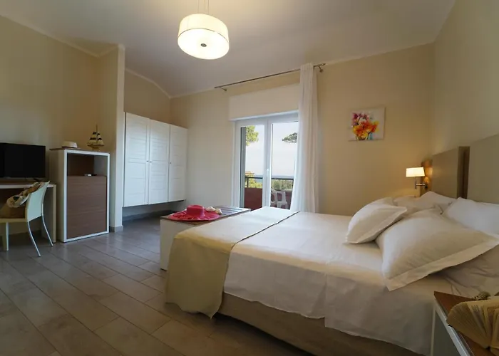 Amareclub Club Casarossa Hotel