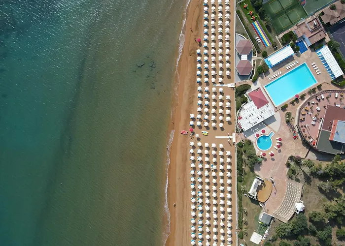 Amareclub Club Casarossa 4*